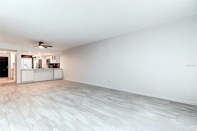 650 ISLAND WAY 106, Clearwater Beach, FL 33767