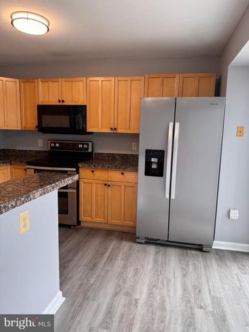 11553 HILL MEADE, Woodbridge, VA 22192