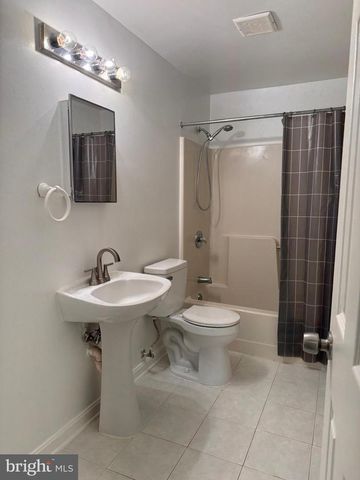 11553 HILL MEADE, Woodbridge, VA 22192