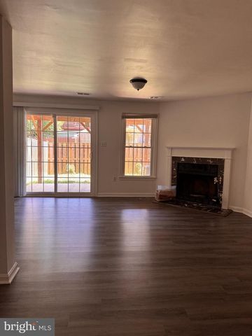 11553 HILL MEADE, Woodbridge, VA 22192