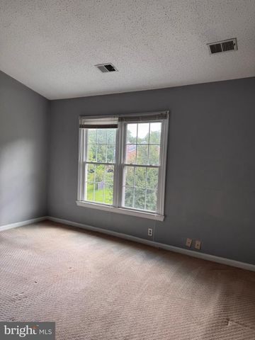 11553 HILL MEADE, Woodbridge, VA 22192