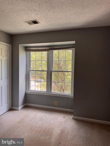 11553 HILL MEADE, Woodbridge, VA 22192