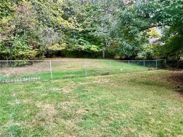 2331 Milton Road, University Heights, OH 44118