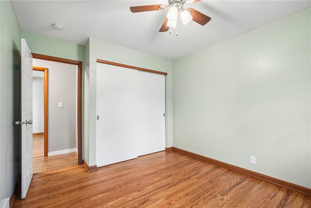 172 NW Sunrise, Cedar Rapids, IA 52405