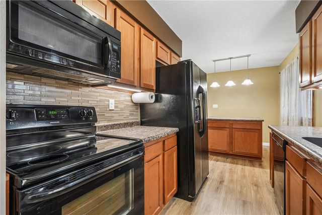 172 NW Sunrise, Cedar Rapids, IA 52405