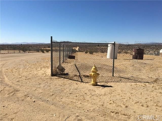 59175 Rocky Acres Road, Landers, CA 92285