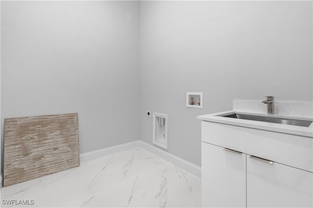 2848 NW 3rd TER, Cape Coral, FL 33993