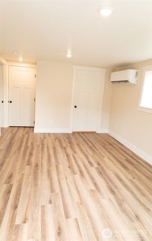 917 McKenzie Avenue, Bremerton, WA 98337