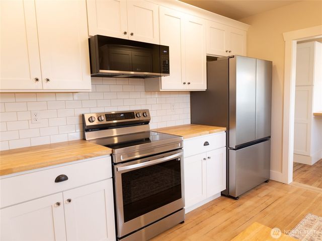 917 McKenzie Avenue, Bremerton, WA 98337