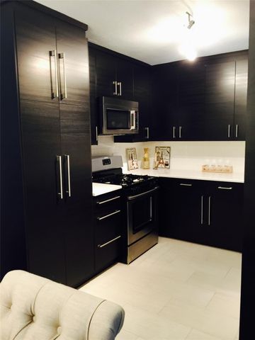 3705 Grayson LN, Austin, TX 78722