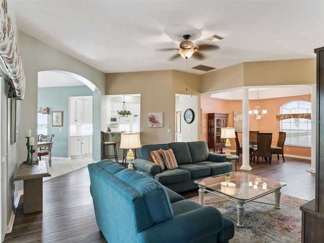 5401 ESSEX COURT, Leesburg, FL 34748