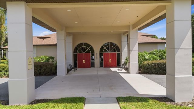 5401 ESSEX COURT, Leesburg, FL 34748