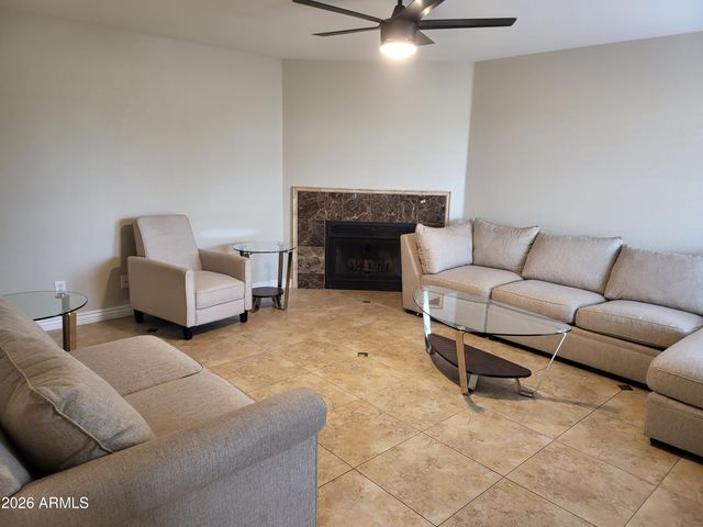 20420 N 6th Drive Unit 5, Phoenix, AZ 85027