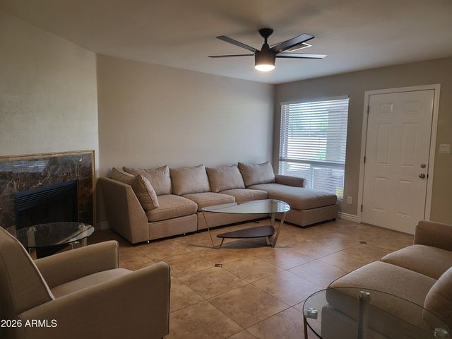 20420 N 6th Drive Unit 5, Phoenix, AZ 85027