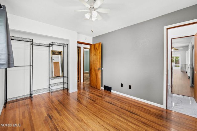 4210 Stock Avenue, Toledo, OH 43623