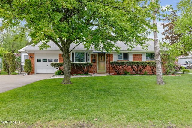 4210 Stock Avenue, Toledo, OH 43623