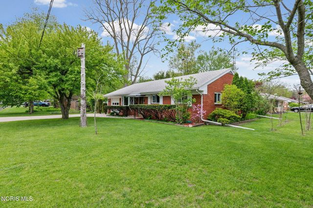 4210 Stock Avenue, Toledo, OH 43623