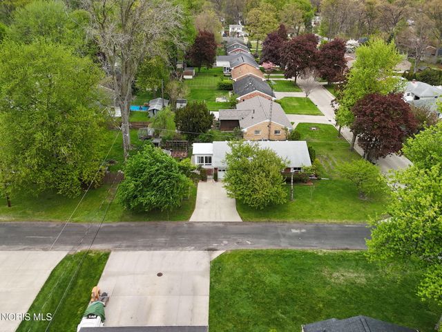 4210 Stock Avenue, Toledo, OH 43623