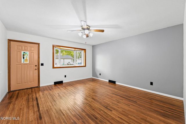 4210 Stock Avenue, Toledo, OH 43623