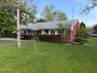 4210 Stock Avenue, Toledo, OH 43623