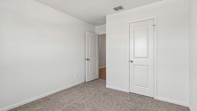 25529 Farmers Crop LN, Elgin, TX 78621