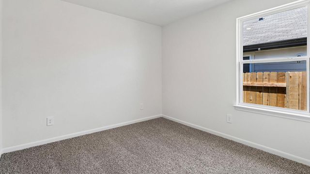 25529 Farmers Crop LN, Elgin, TX 78621