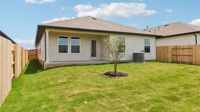 25529 Farmers Crop LN, Elgin, TX 78621