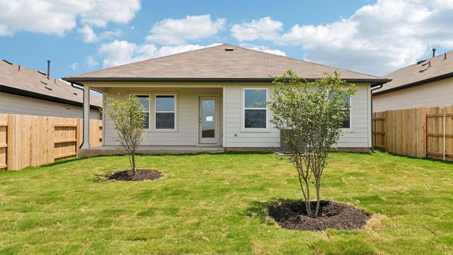 25529 Farmers Crop LN, Elgin, TX 78621