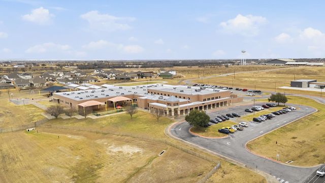 25529 Farmers Crop LN, Elgin, TX 78621