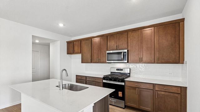 25529 Farmers Crop LN, Elgin, TX 78621