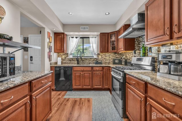 50 Victory Court, Old Bridge, NJ 08857