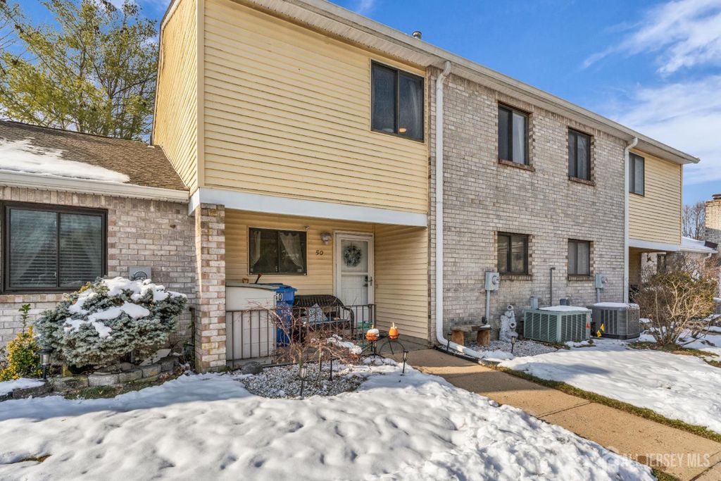 50 Victory Court, Old Bridge, NJ 08857