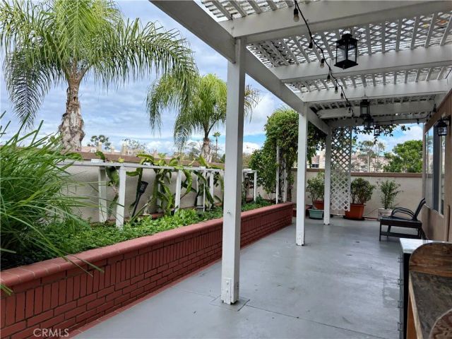 1202 Summerview, Huntington Beach, CA 92648