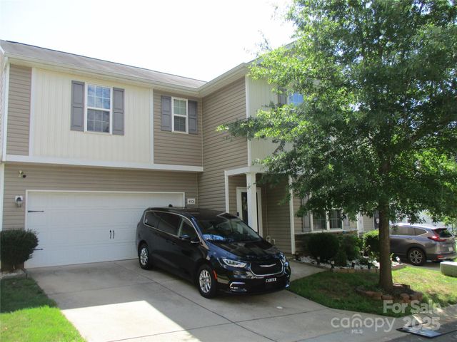 4008 Tulocay Lane, Charlotte, NC 28215