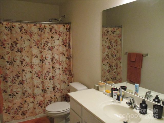4008 Tulocay Lane, Charlotte, NC 28215