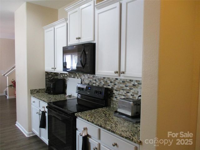 4008 Tulocay Lane, Charlotte, NC 28215