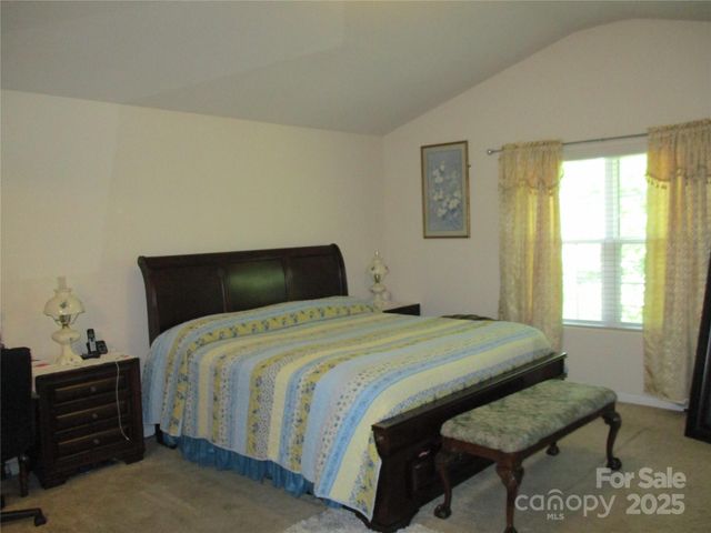 4008 Tulocay Lane, Charlotte, NC 28215