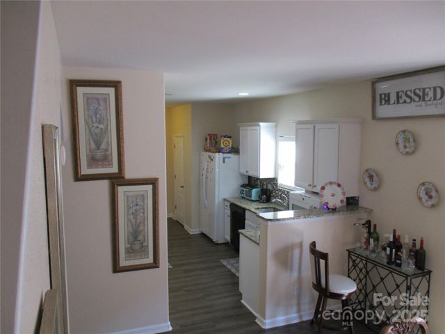 4008 Tulocay Lane, Charlotte, NC 28215