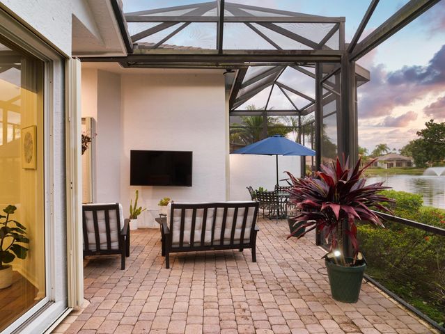 10855 Grande Boulevard, West Palm Beach, FL 33412