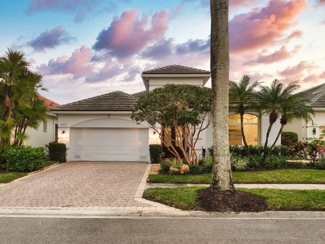10855 Grande Boulevard, West Palm Beach, FL 33412