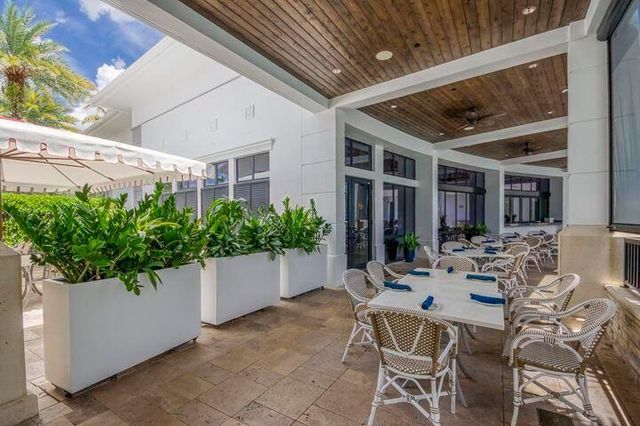 10855 Grande Boulevard, West Palm Beach, FL 33412