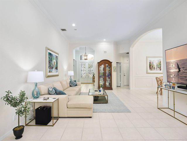 10855 Grande Boulevard, West Palm Beach, FL 33412