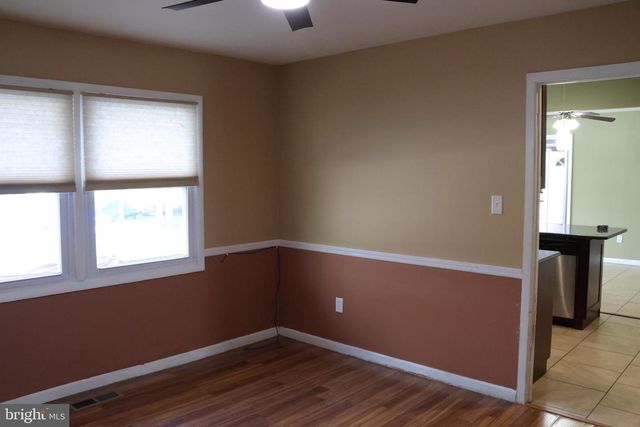 32 COUNTRY CLUB ROAD, Willingboro, NJ 08046