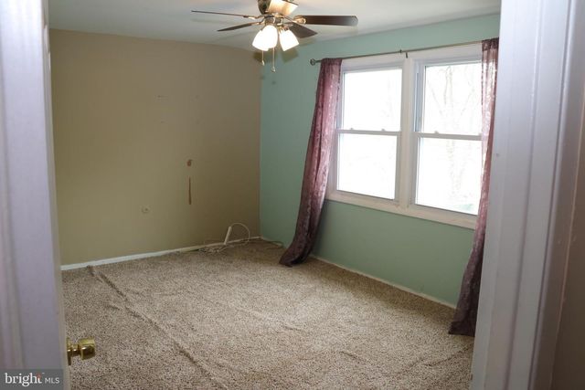 32 COUNTRY CLUB ROAD, Willingboro, NJ 08046