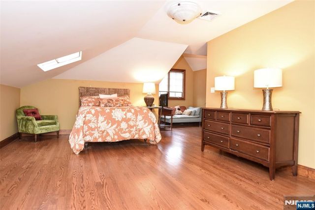 133 Oak Drive, Upper Saddle River, NJ 07458