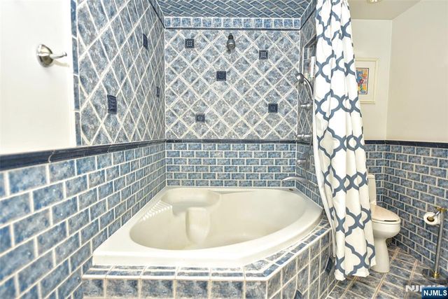 133 Oak Drive, Upper Saddle River, NJ 07458