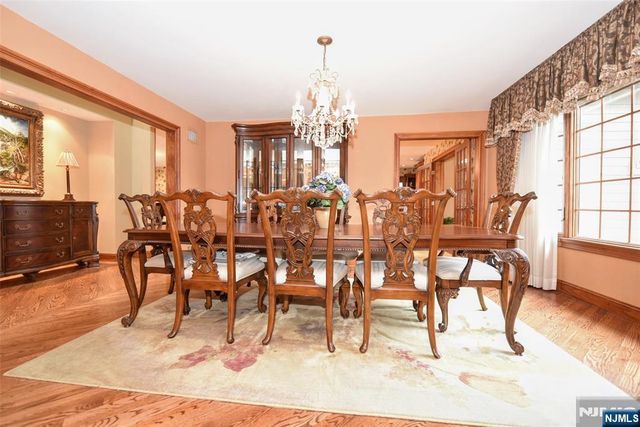 133 Oak Drive, Upper Saddle River, NJ 07458