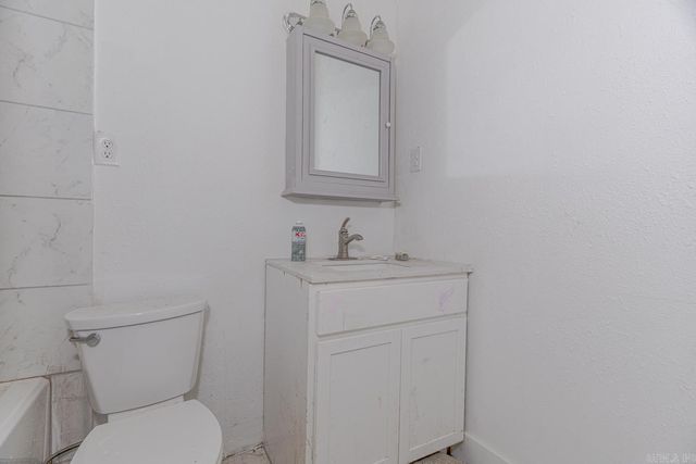 1812 Fairlane Ave, Jonesboro, AR 72401