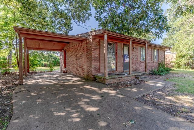 1812 Fairlane Ave, Jonesboro, AR 72401