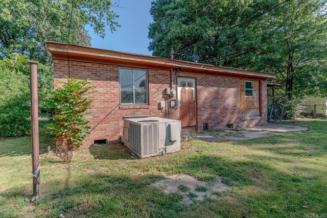 1812 Fairlane Ave, Jonesboro, AR 72401
